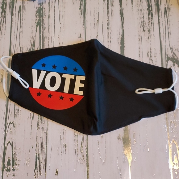 NWOT Vote Face Mask - Picture 3 of 6